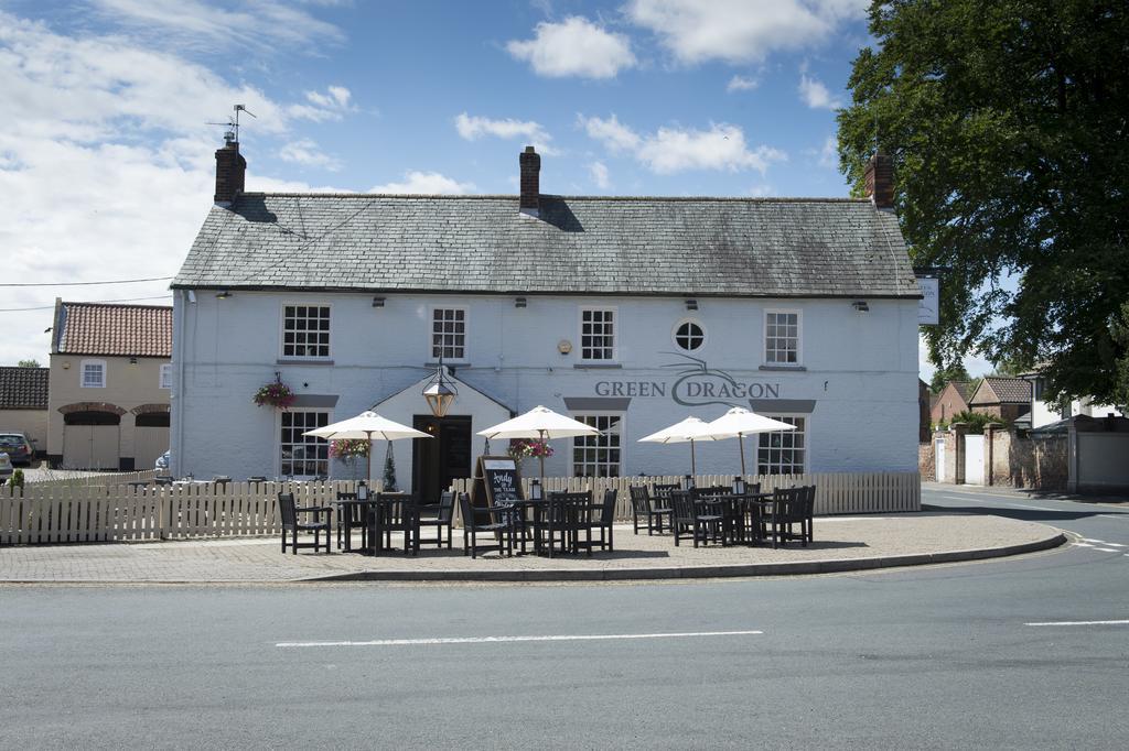 Green Dragon, Welton By Marston'S Inns South Cave Exteriér fotografie